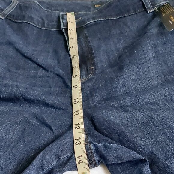 Lee Women's Relaxed Fit Straight Leg Jean  - Size 24 - Picture 3 of 12